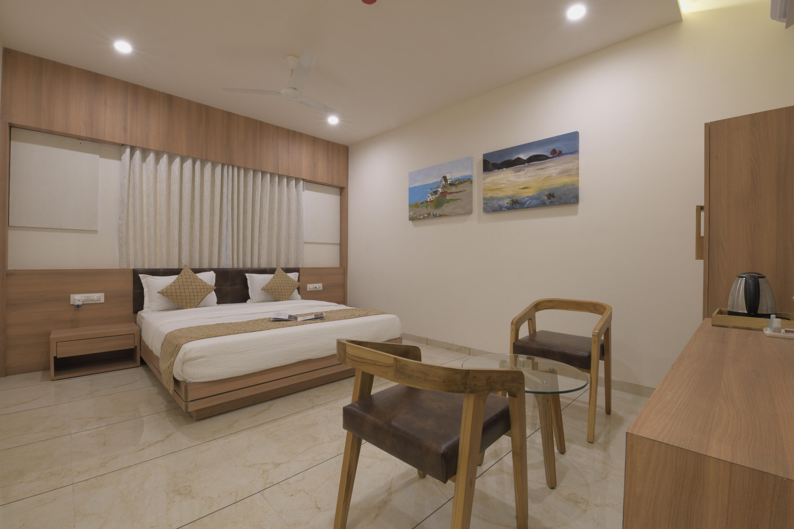 Hotel Bhagyoday Business class room main image