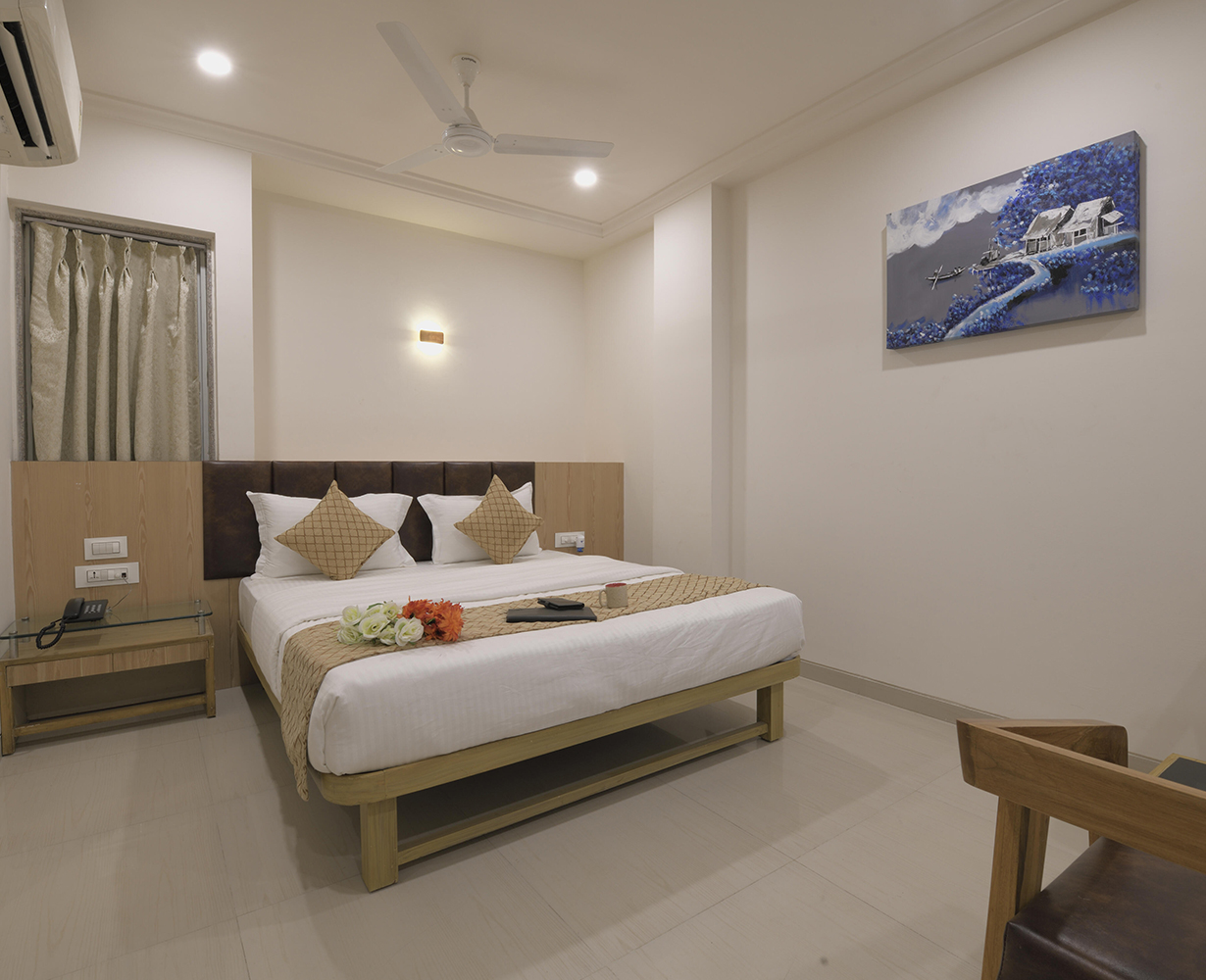 Hotel Bhagyoday Executive room main image